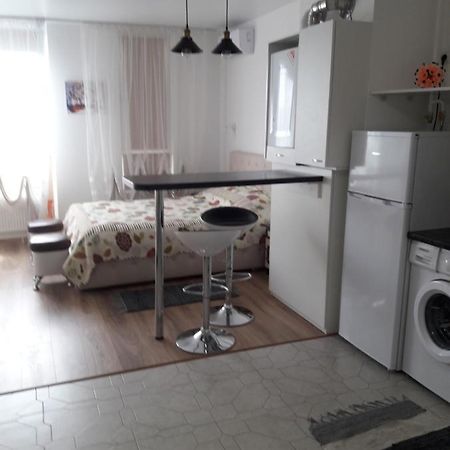 Жк "Ривьера" Apartamento Kiev Exterior foto